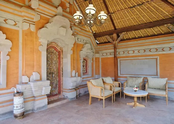 Puri Andong ホテル 4*