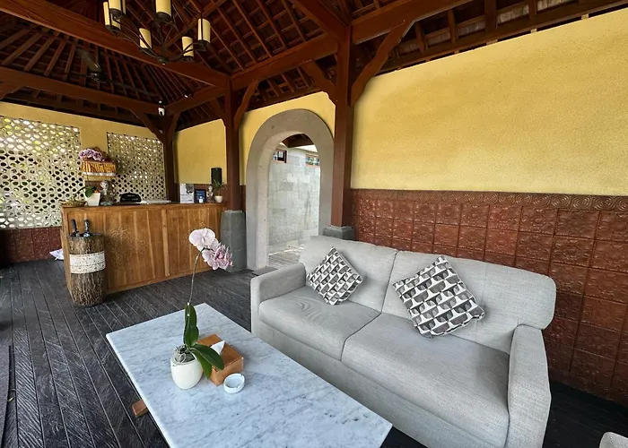 Puri Andong ホテル 4*
