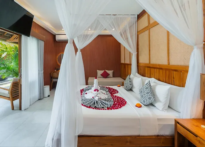 Puri Andong 4*