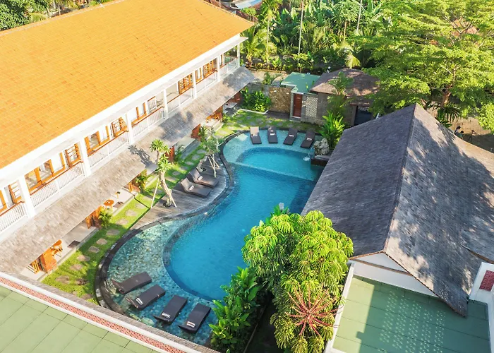 Puri Andong 4*